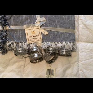Fall Harvest Linen napkins & 6 silver napkin rings
